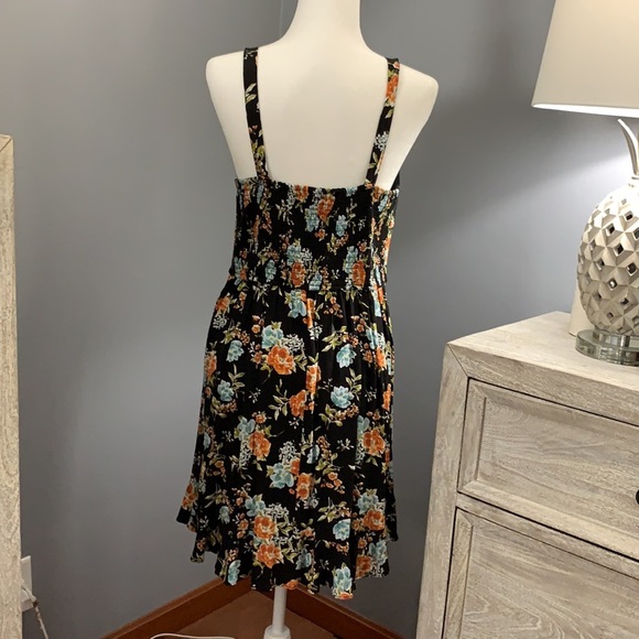 Target dress - Picture 3 of 4